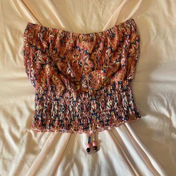 Cute strapless top - Picture 3 of 4